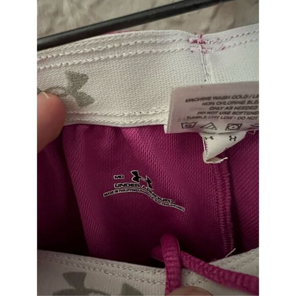 Under Armour Multicolored Shorts Woman’s Size Medium - Picture 4 of 11